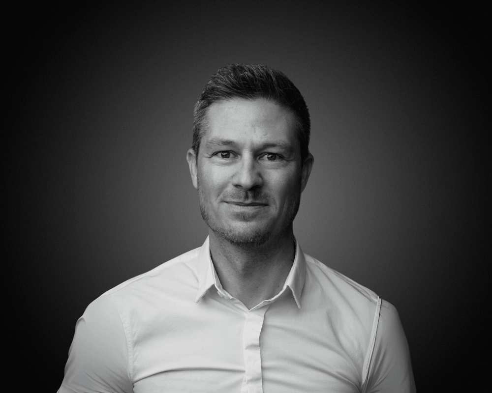 Le portrait de Floris : Responsable d’agence chez Sensace